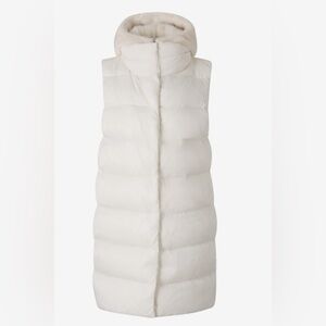Herno women white goose down vest faux fur
NWT